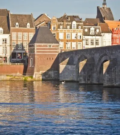 In Monumental House Centre Bed and breakfast Maastricht